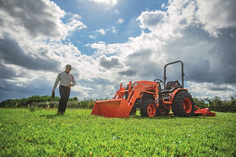 Kubota LX2610 Tractor