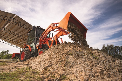 Kubota LX3310 Tractor with Loader